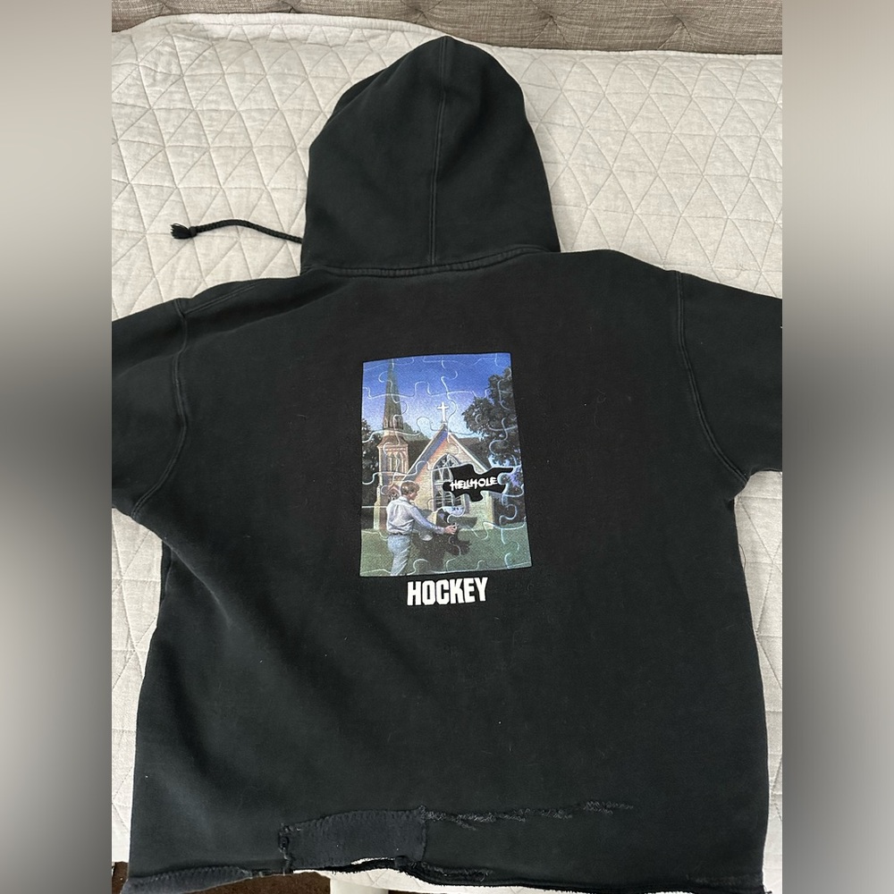 Hockey hoodie size medium.
